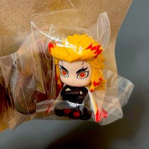 Demon Slayer Suwarasetai Gashapon Blind Box Kyojuro Rengoku